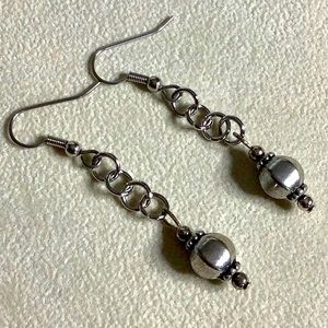 Simple Silver Earrings.